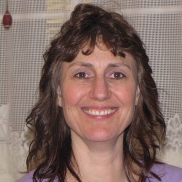 Meet your Posher, Melanie - Picture 1 of 1